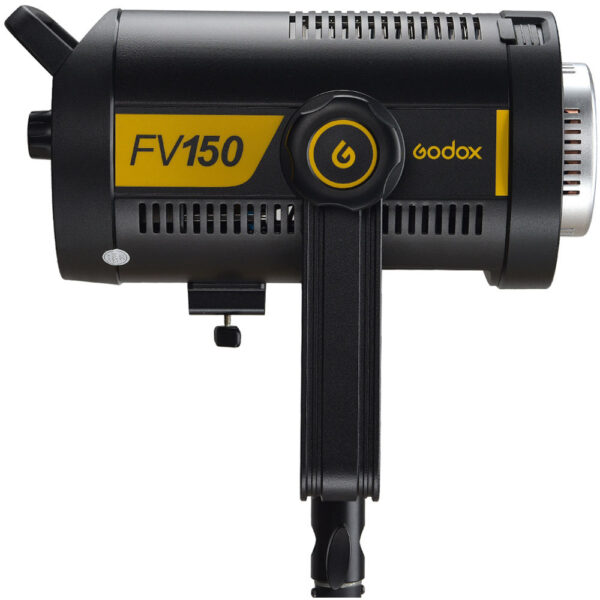 Godox FV150 je kombinacija LED reflektora i blic glave i predstavlja odličnu opciju ako se dvoumite između blica i kontinualne rasvete
