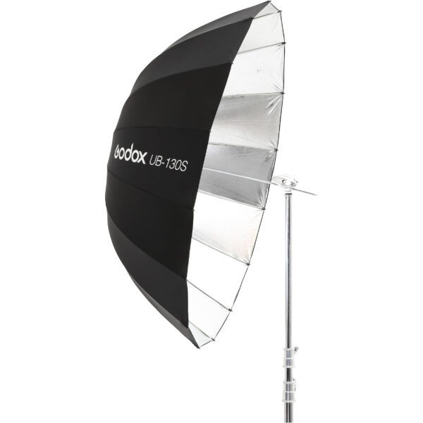 Godox UB-130S je kišobran silver unutrašnjosti i velikog prečnika od 130cm. Idealan je kod portreta ili grupnih fotografija.