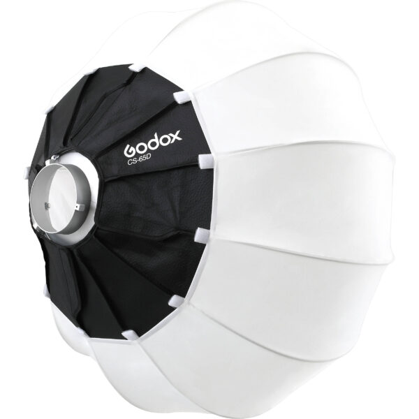 Godox Lantern softbox CS-65D vam omogucava da podignete nivo osvetljenja na viši nivo. Idealan da stoji iznad seta