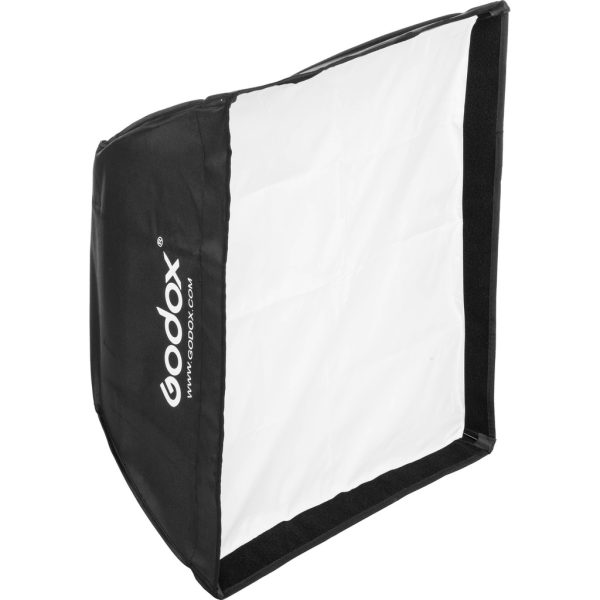 Godox softbox dimenzija 60x60cm sa bowens kacenjem. Godox proizvodjac, veoma kvalitetno izradjen. Unutrasnja obloga softboxa je silver. Dolazi sa duplim belim difuznim platnom
