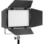 LP600bi je svestrano i pristupacno LED svetlo iz nove Godox Litemons serije. Godox LP600bi nudi meko svetlo i sirok raspon temperature (2800-6500K)