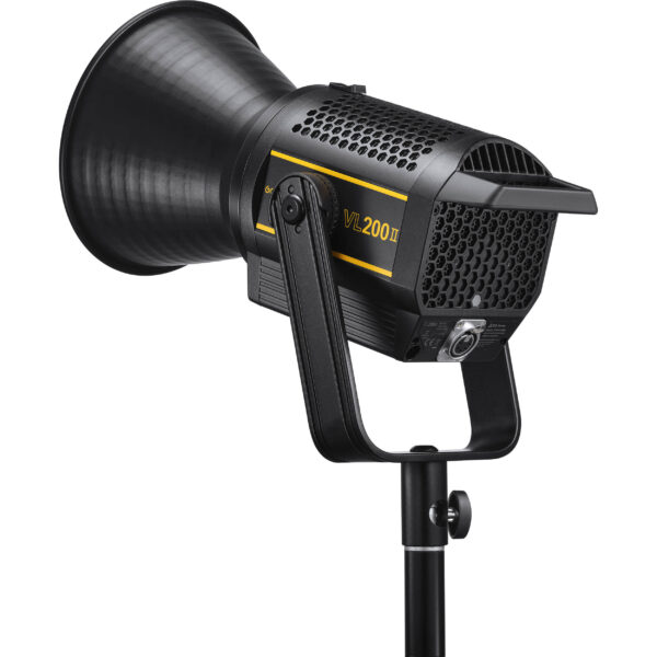 Godox VL200 II je kompaktna, lagana, portabilna LED video glava, idealna za video-bazirane aplikacije ili fotografisanje portreta ili drugo fotografisanje na lokacijama