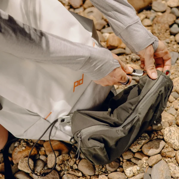 Peak Design Outdoor Backpack 25L Cloud - Image 7