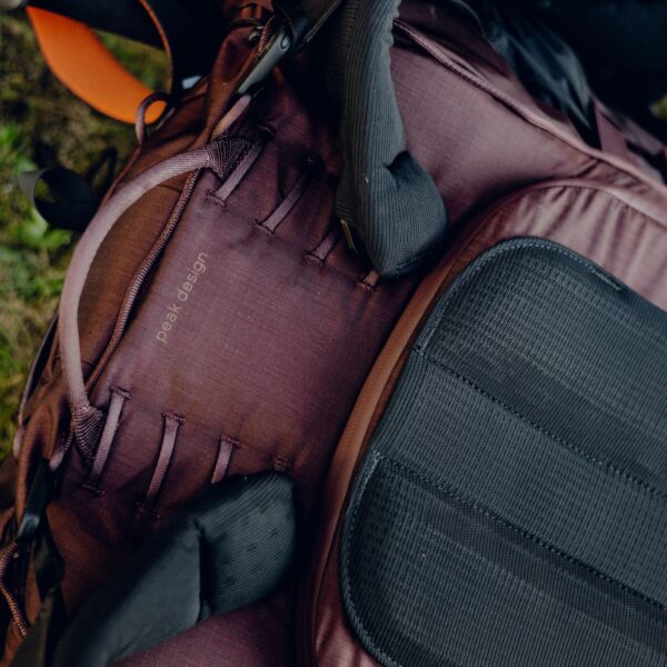 Peak Design Outdoor Backpack 45L Eclipse - Image 3