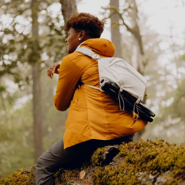 Peak Design Outdoor Sling 7L Cloud - Image 6