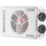 Godox C30Bi je izuzetno kvalitetno džepno bi-color LED svetlo koje se napaja pomoću integrisane litijum jonske baterije koja pruža do 45 minuta rada na maksimalnoj snazi