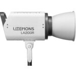 Godox LA200R glava je veoma snažan LED reflektor koji pruža vrhunski nivo osvetljenja i reprodukcije boja zahvaljujuci CRI/TLCI indexima od 95/94.