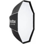 Godox UL-BOX-OCTA90 je izuzetno kvalitetan softbox precnika 90cm sa duplim difuznim platnom, gridom i futrolom, bowens kacenje.brzosklopivi za rad na terenu