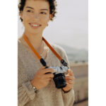 Peak Design Form Leather Camera Strap Neck - Amber - Slika 2
