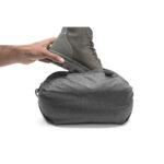 Peak Design Shoe Pouch - Charcoal - Slika 7