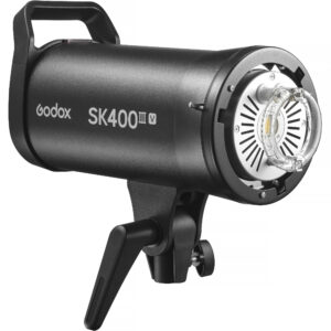 Godox SK400III-V je snažan i pouzdan studijski blic snage 400 Ws, namenjen portretnoj, modnoj, produkt i komercijalnoj fotografiji